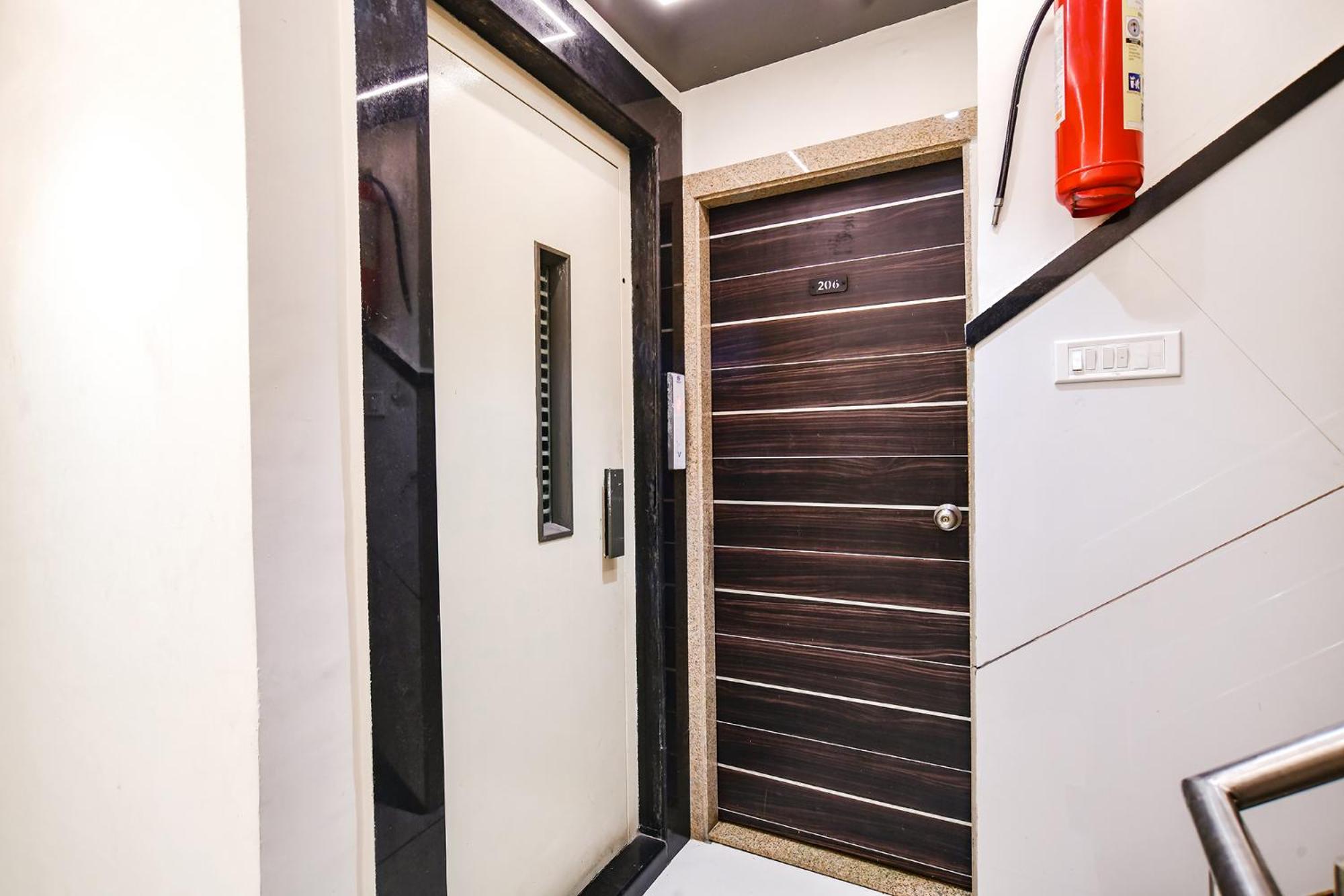 Fabhotel Shree Ram Palace Indore Bagian luar foto