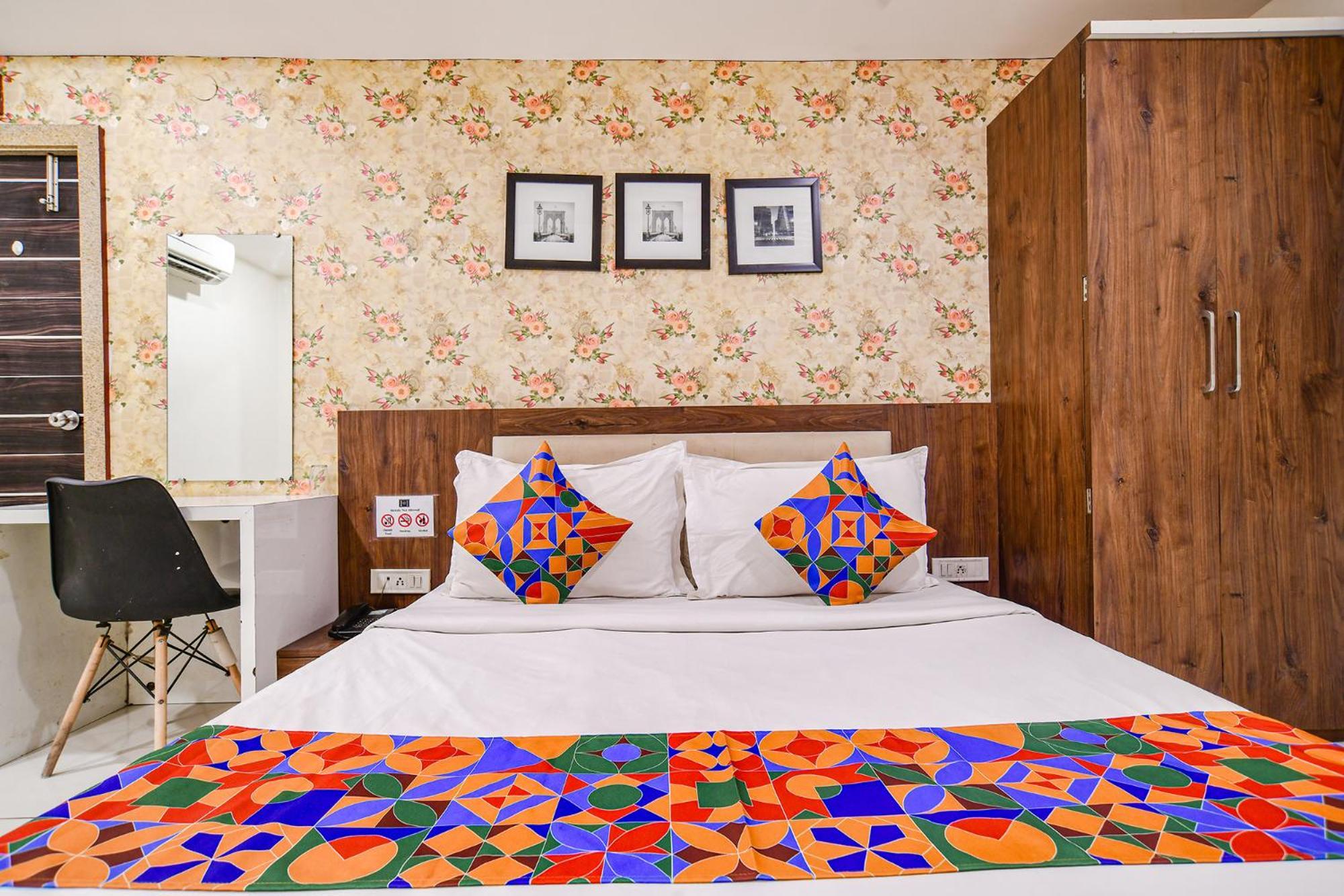 Fabhotel Shree Ram Palace Indore Bagian luar foto